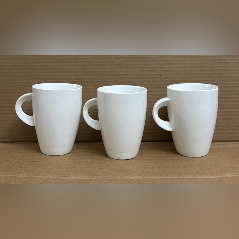 3-MAXWELL AND WILLIAMS EAST MEETS WEST COUPE MUG CUPS  350ml/11.75oz WHITE COLOR